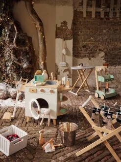 Aspirateur Balai En Bois FSC® Blanc - Vertbaudet -Mon Petit Monde Soldes aspirateur balai en bois fsc 4