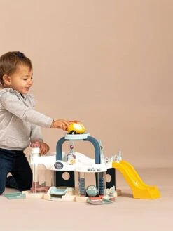 Little Smoby Premier Garage - SMOBY Multicolore - Smoby 10 Little Smoby Premier Garage - SMOBY Multicolore - Smoby -Mon Petit Monde Soldes little smoby premier garage smoby 4