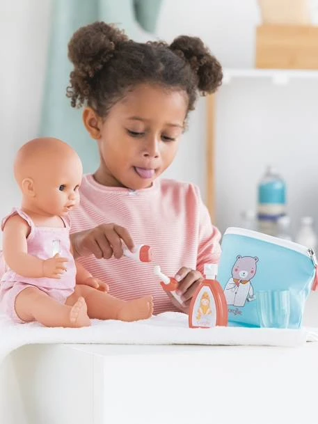 Trousse De Toilette Et Accessoires Pour Poupée - COROLLE Rose Bonbon - Corolle 2 Trousse De Toilette Et Accessoires Pour Poupée - COROLLE Rose Bonbon - Corolle – Image 2